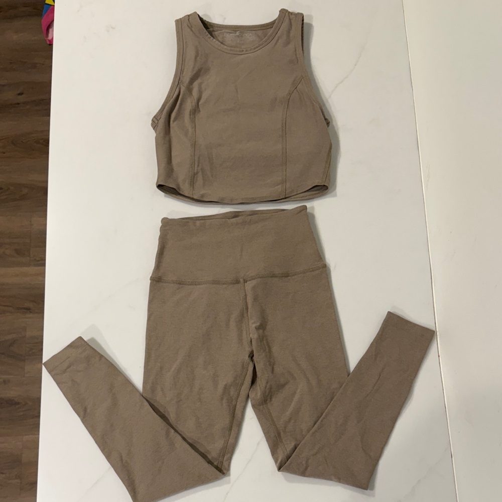 Beyond Yoga Neutral Taupe High-Waist Leggings and Cropped Tank Set